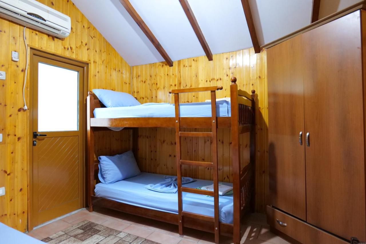 Guesthouse Hamiti Llogara Dukat Exterior photo