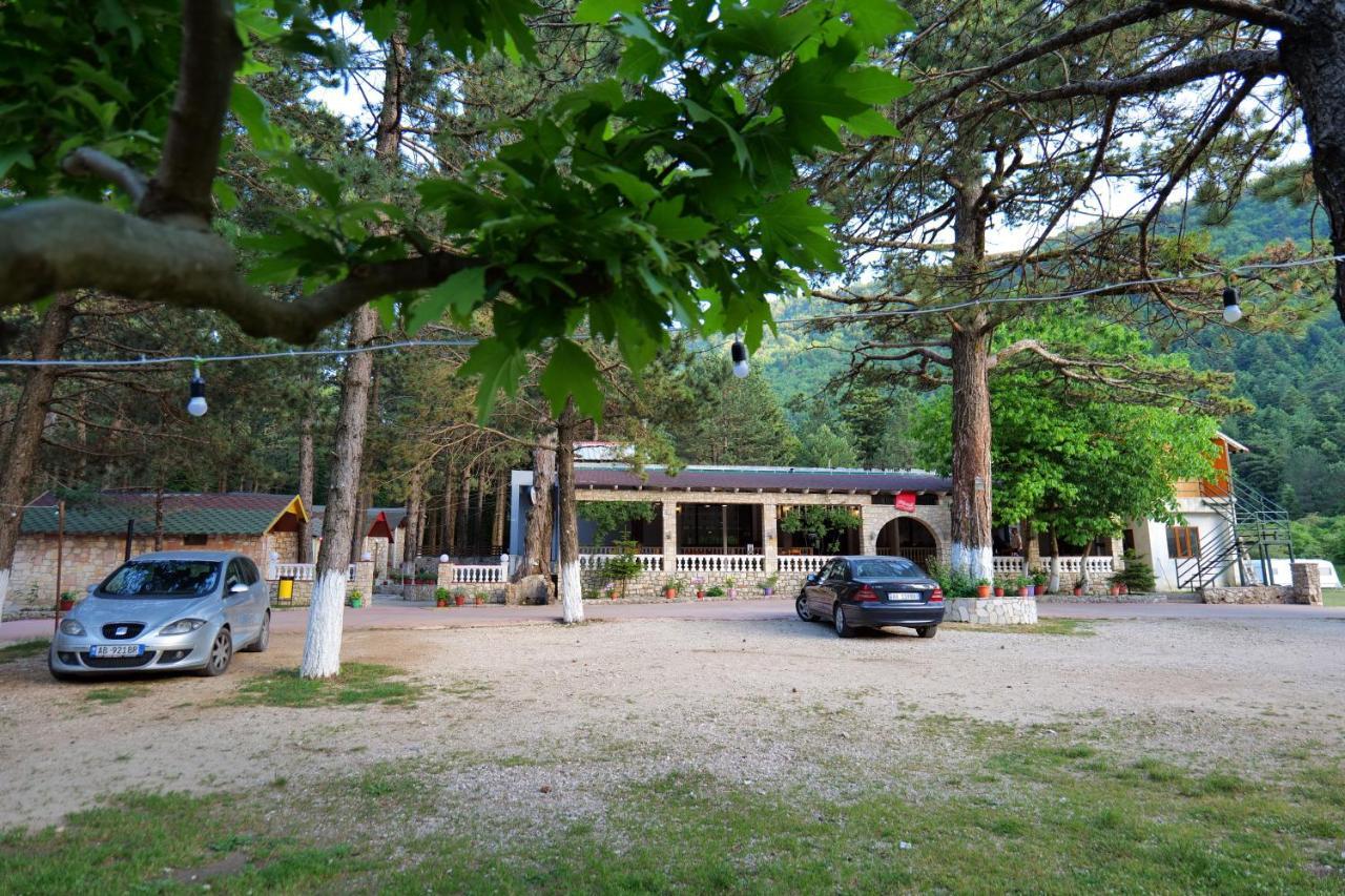 Guesthouse Hamiti Llogara Dukat Exterior photo